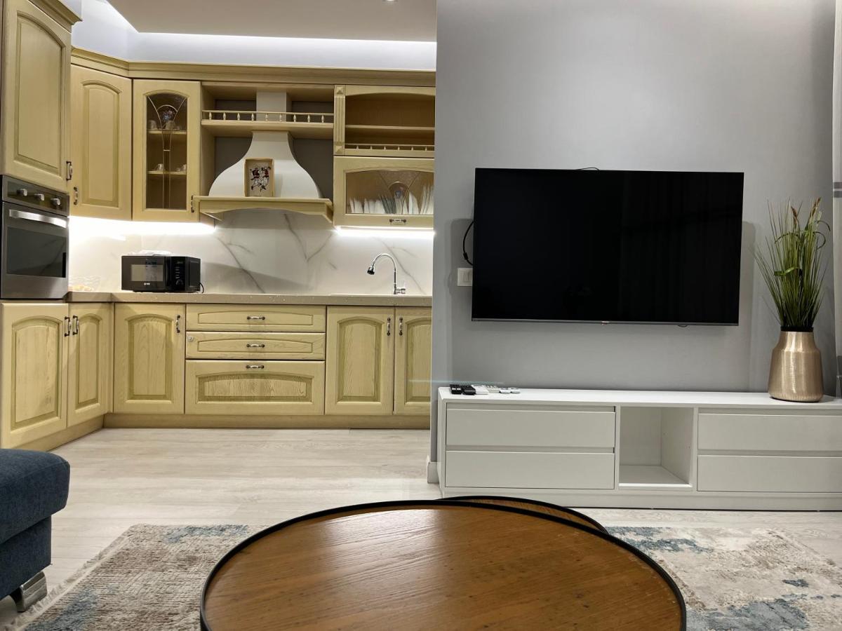 Flat 86 - Explore The Heart Of Tirana Esterno foto